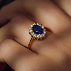 Mia Colore Azure 925 Sterlingsilber vergoldeter Ring mit blauem Zirkoniastein