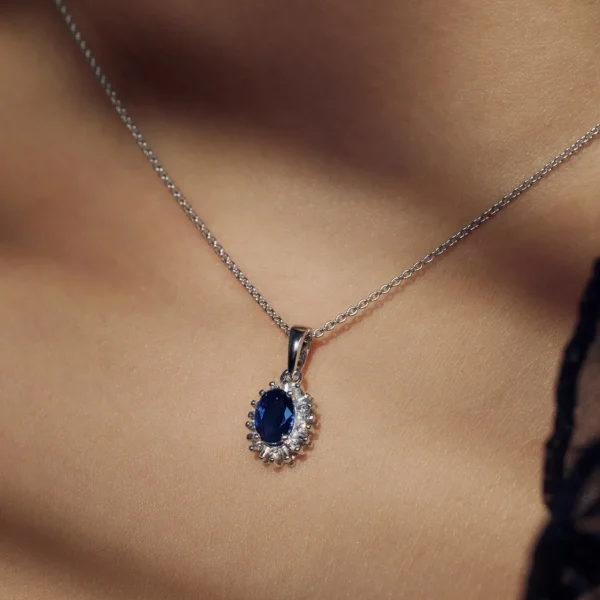 Mia Colore Azure Halskette aus 925er Sterlingsilber mit blauem Zirkoniastein