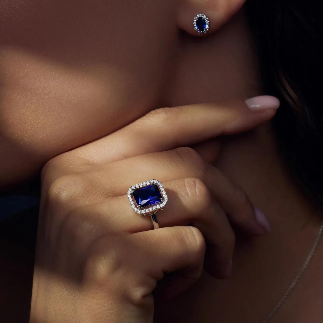 Mia Colore Azure Ring aus 925er Sterlingsilber mit blauem Zirkoniastein