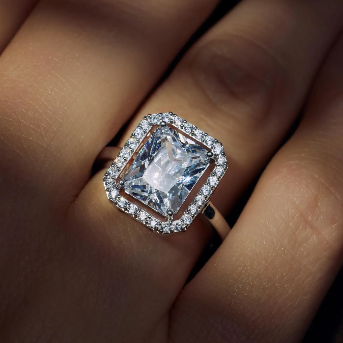 Mia Colore Bianca Ring aus 925er Sterlingsilber mit Zirkoniastein